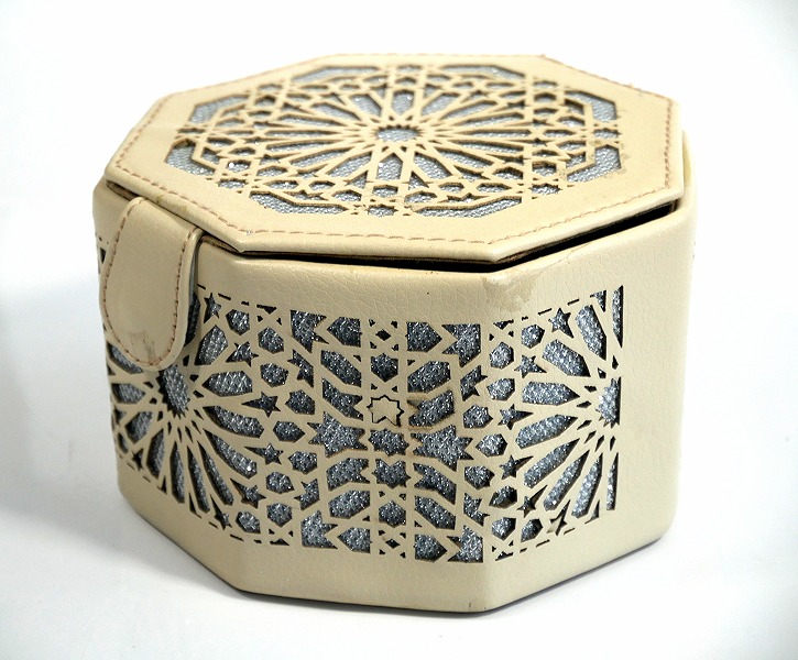 Boîte à mouchoirs décorative en cuire de fabrication artisanale marocaine  de couleur rose